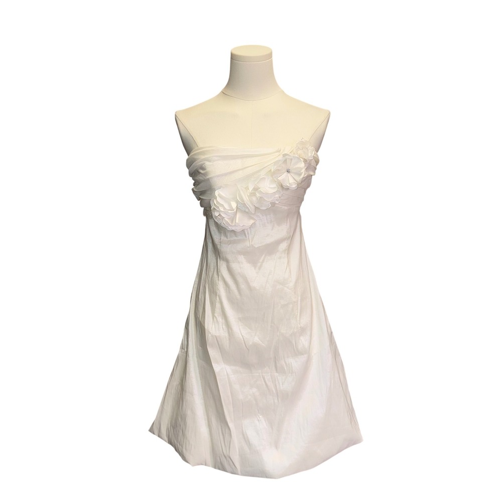 City Triangles Ivory White Strapless Rosette Rhinestone Cocktail Dress Size 5